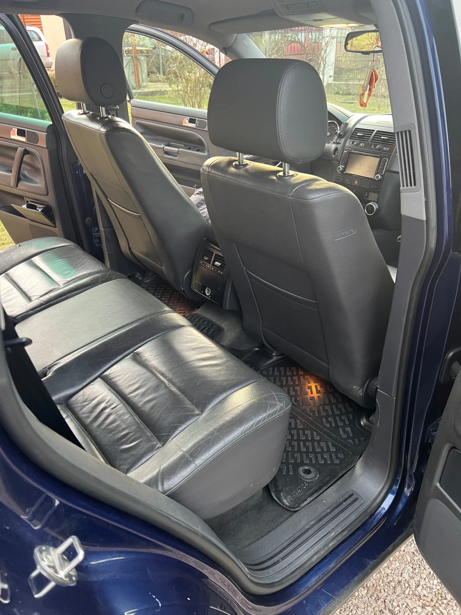 VW Touareg | Mobile.bg — изображение 13