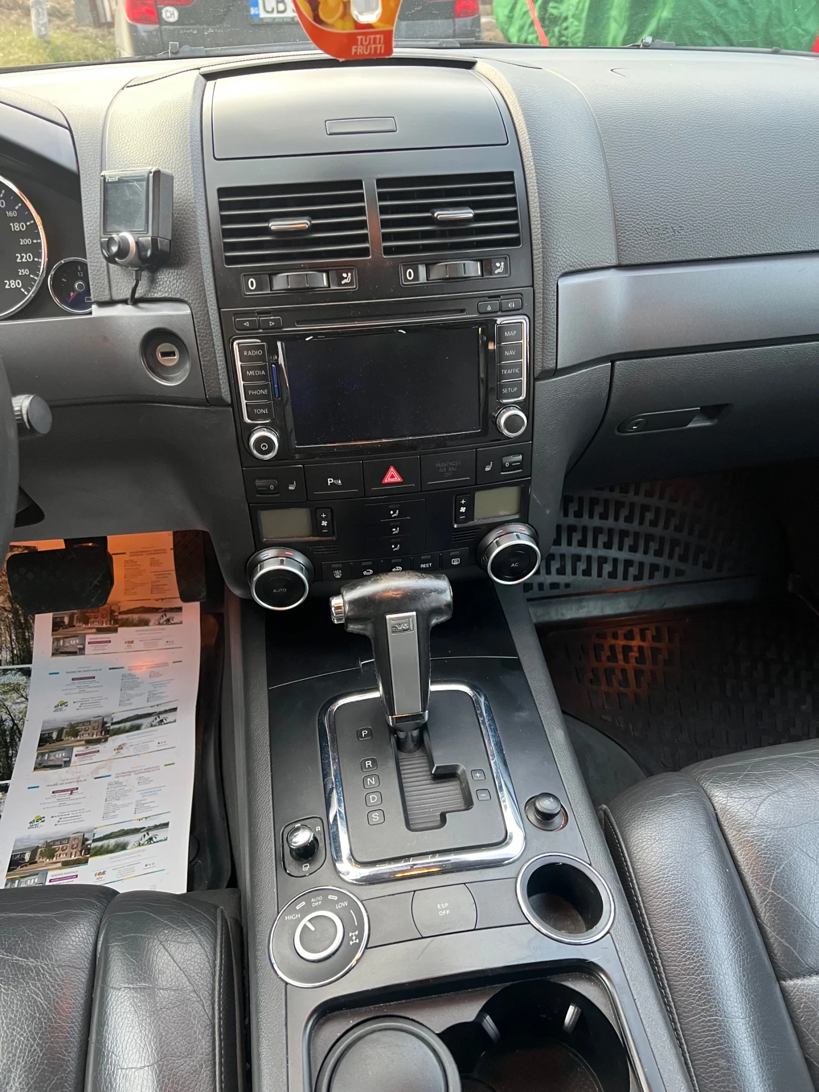 VW Touareg  - изображение 10