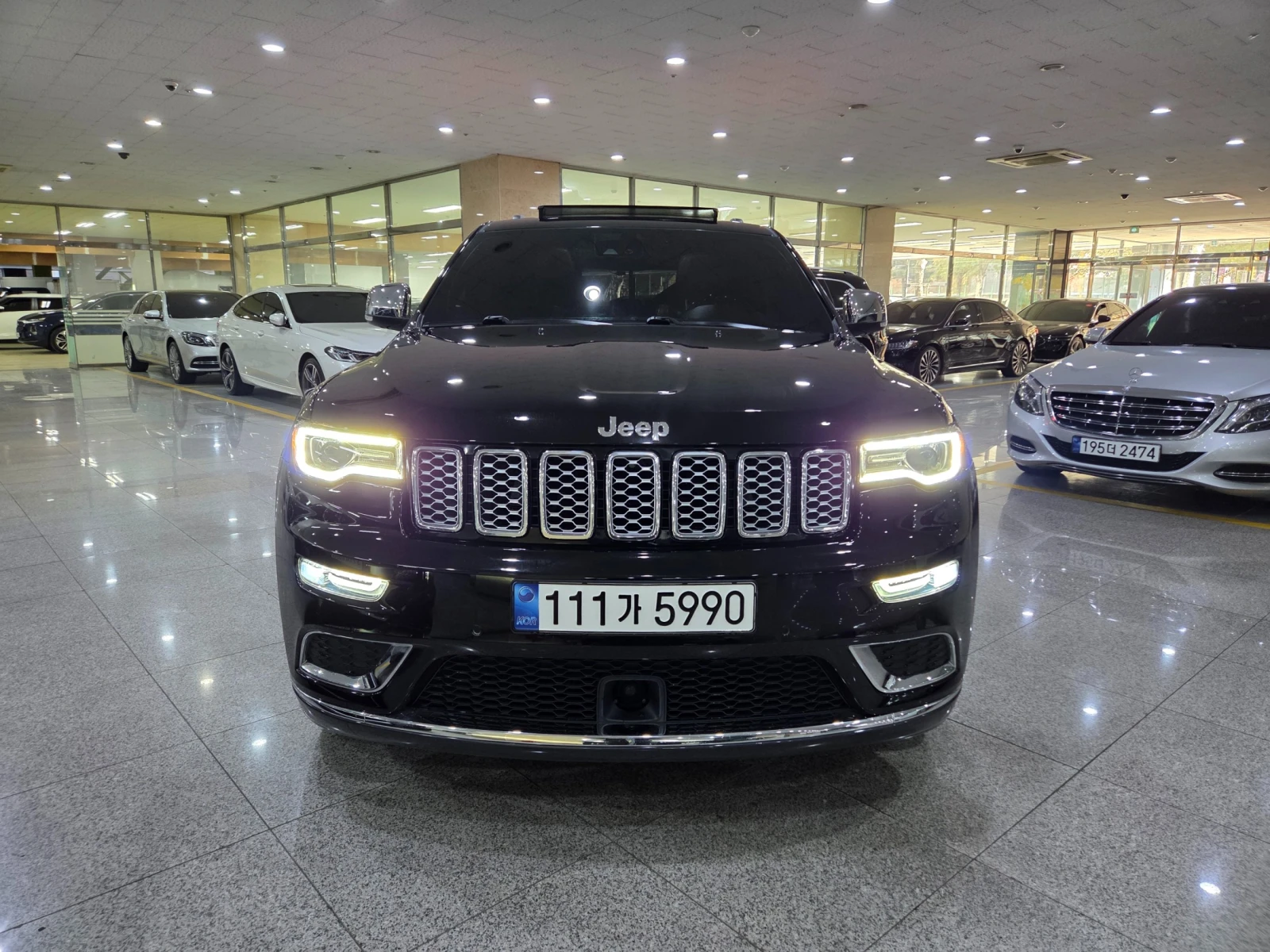 Jeep Cherokee 3.6 SUMMIT WK2 autogeorge.com - изображение 2