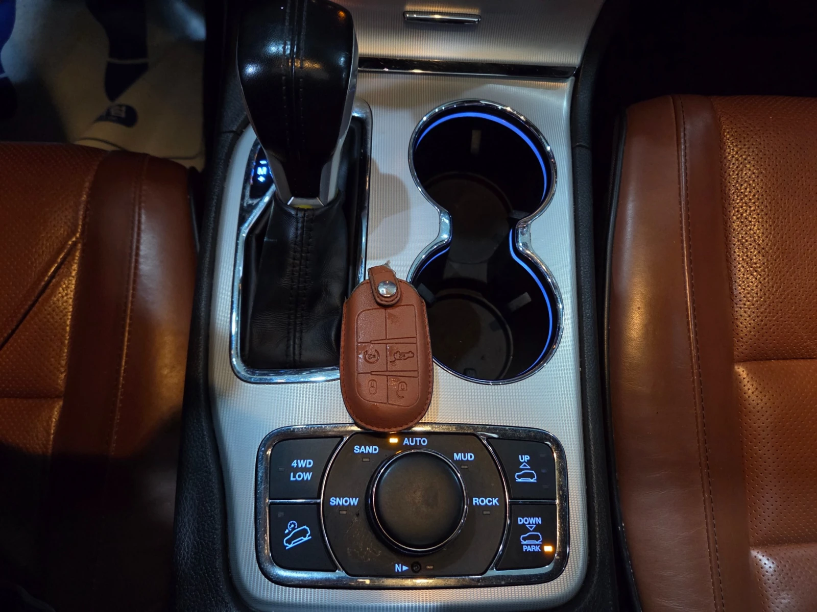 Jeep Cherokee 3.6 SUMMIT WK2 autogeorge.com | Mobile.bg � ����������� 13