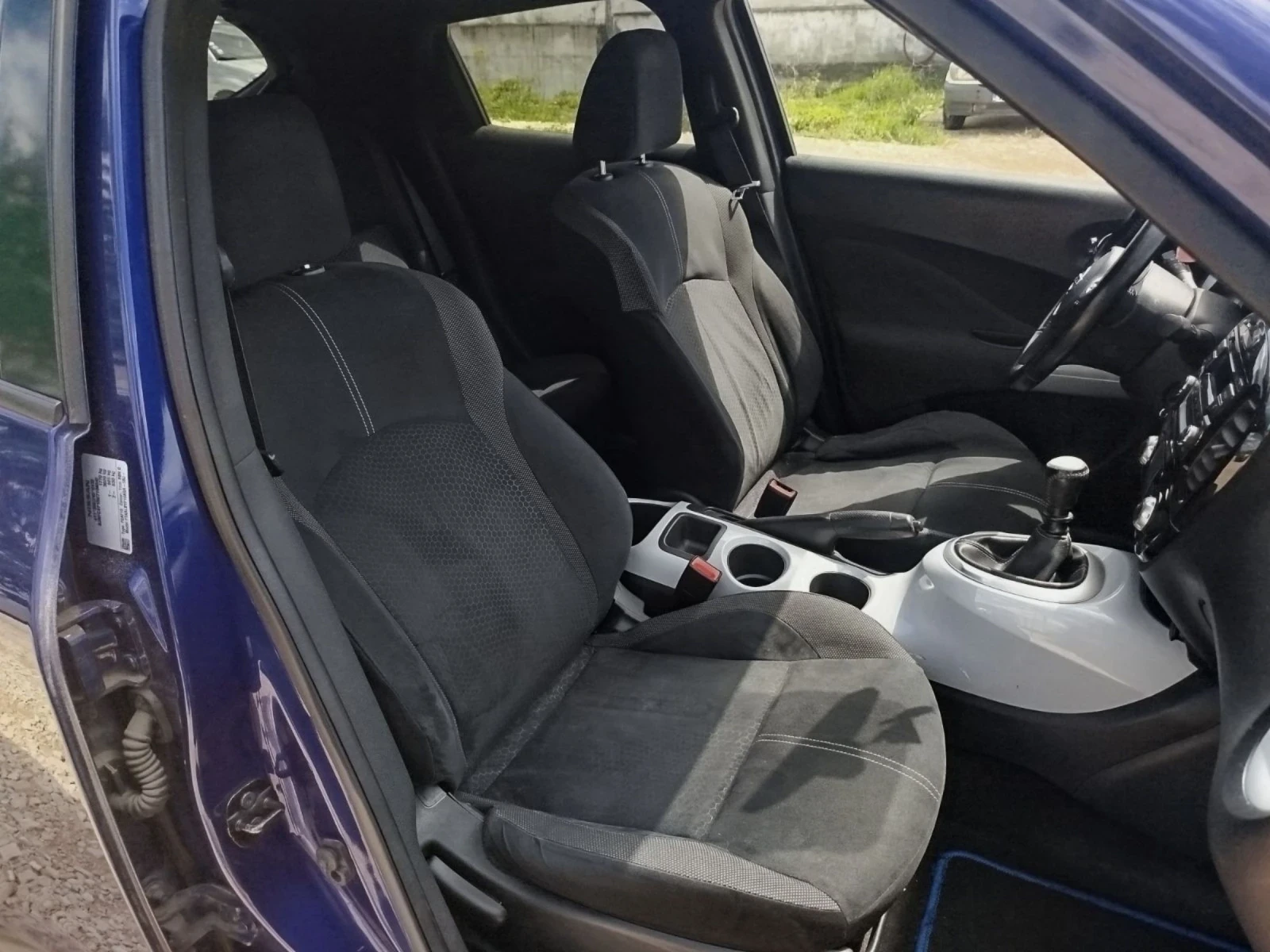 Nissan Juke 1.5 dCu Tekna, снимка 12 - Автомобили и джипове - 54381907