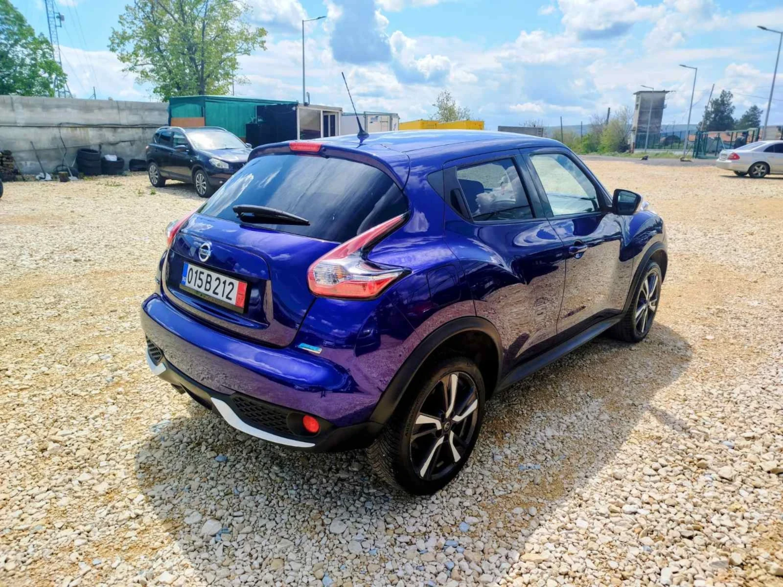 Nissan Juke 1.5 dCu Tekna, снимка 7 - Автомобили и джипове - 54381907