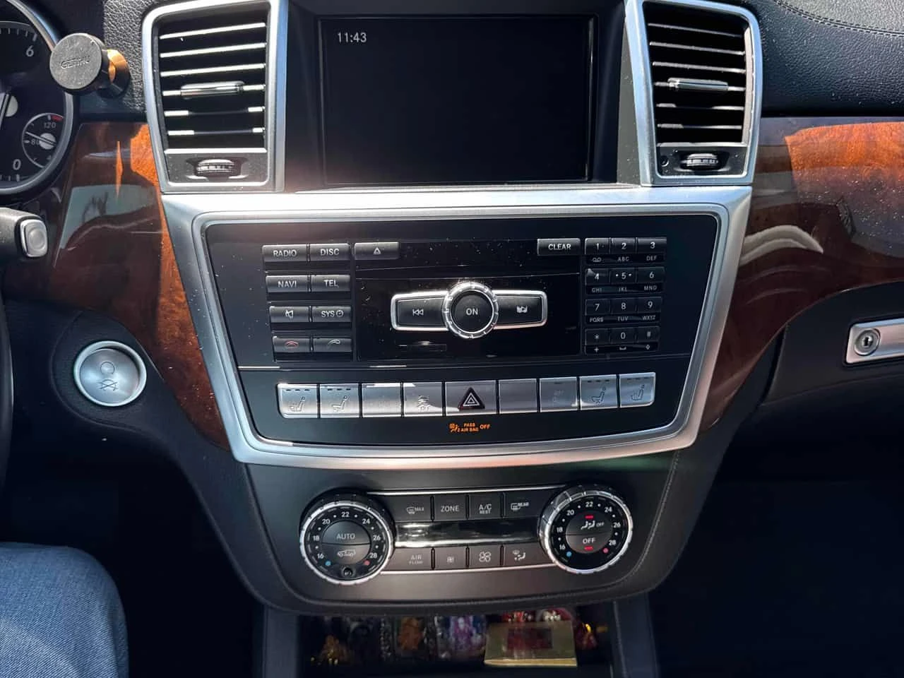Mercedes-Benz GL 500 * CARFAX * АВТОКРЕДИТ БЕЗ ПЪРВОНАЧАЛНА ВНОСКА, снимка 9 - Автомобили и джипове - 54783862