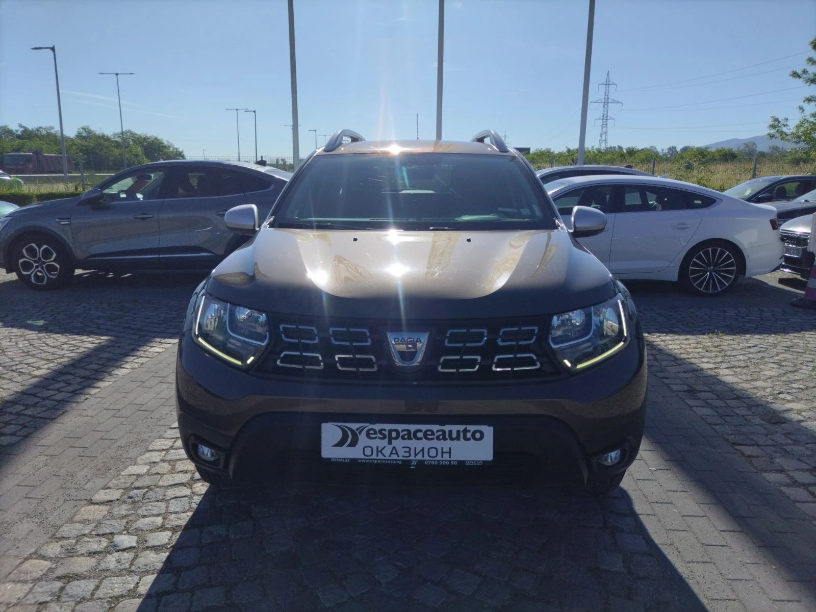 Dacia Duster 1.5dCi/110к.с./КАПАРИРАН, снимка 2 - Автомобили и джипове - 54909152