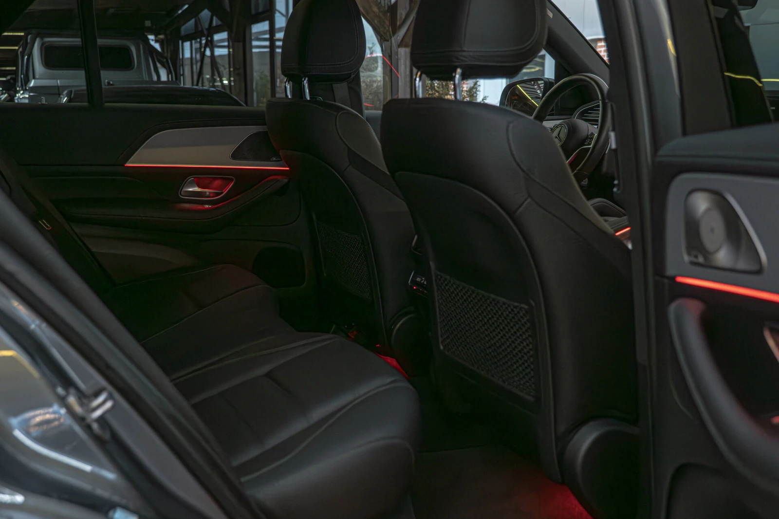Mercedes-Benz GLE 450 AMG EQ Boost/AMG/Oбдухване/Burmester/Panorama/, снимка 11 - Автомобили и джипове - 54973070