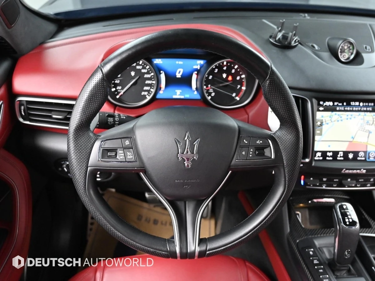 Maserati Levante AWD GranSport, снимка 8 - Автомобили и джипове - 55446600