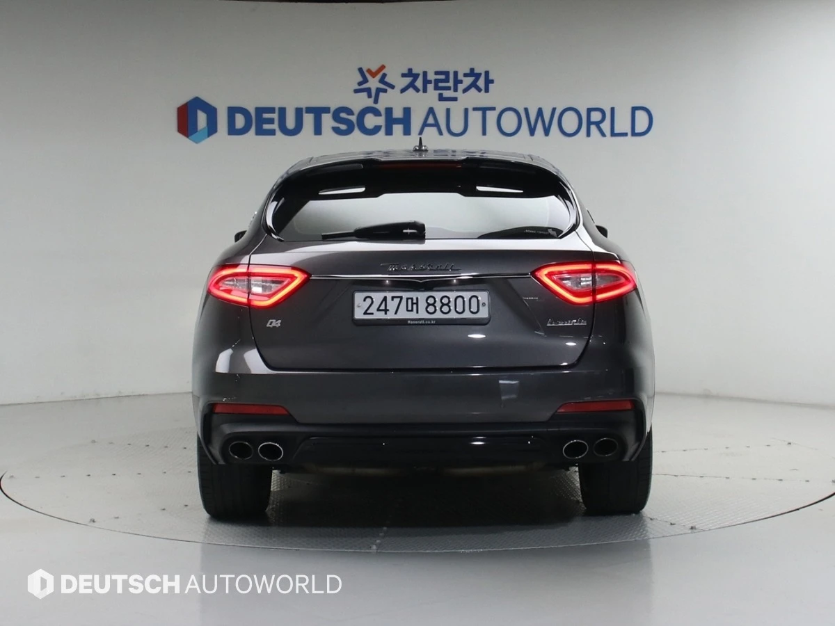 Maserati Levante AWD GranSport, снимка 2 - Автомобили и джипове - 55446600
