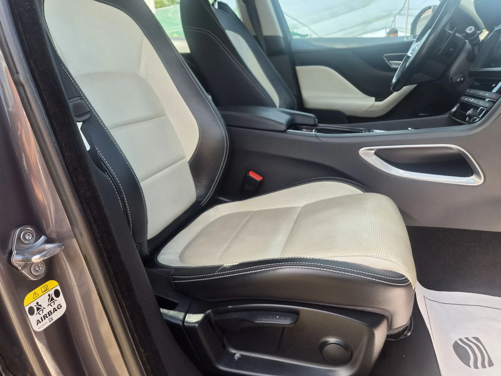 Jaguar F-PACE 2.0D-R DYNAMIC-DIGITAL COCKPIT-����� ��������� | Mobile.bg � ����������� 12