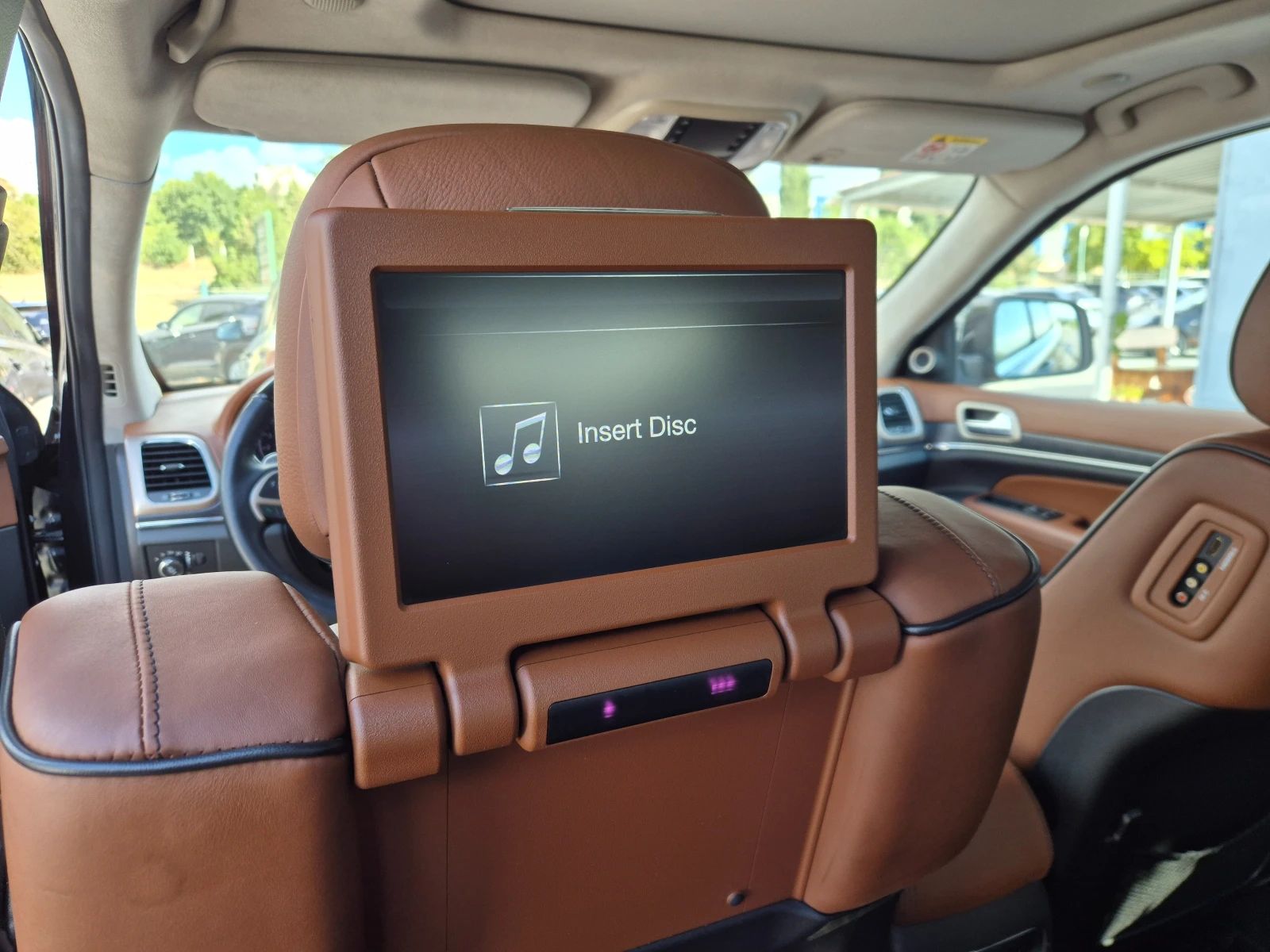 Jeep Grand cherokee 3.0CRDI SUMMIT FULL, снимка 14 - Автомобили и джипове - 55687426