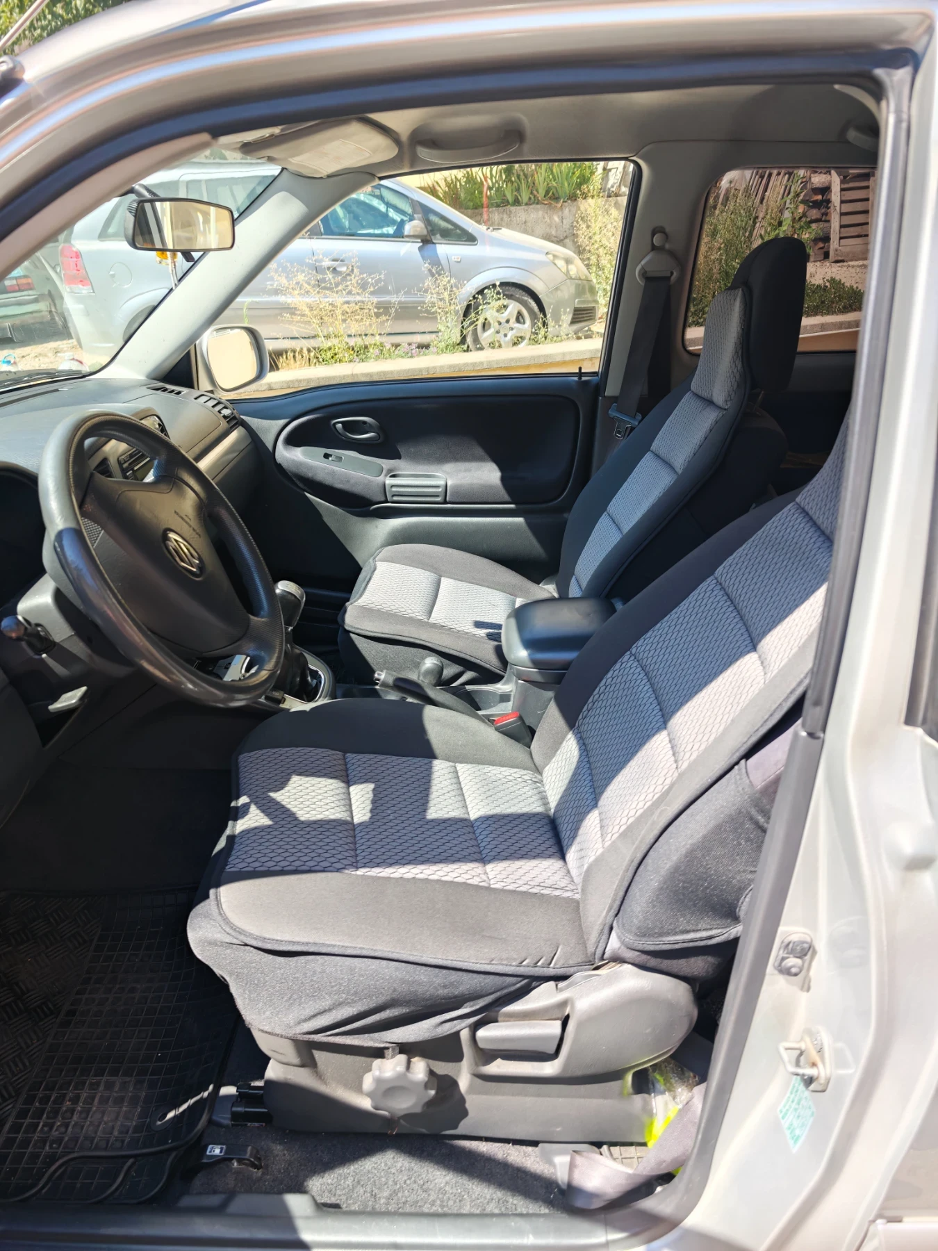 Suzuki Grand vitara, снимка 5 - Автомобили и джипове - 55721792