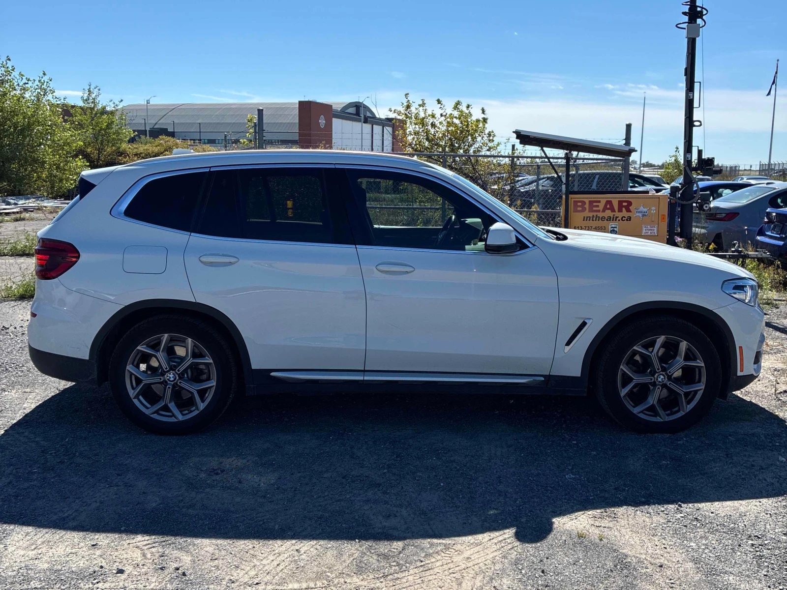 BMW X3 xDrive30e | CARFAX | OT ПРЕДСТАВИТЕЛСТВО НА BMW, снимка 4 - Автомобили и джипове - 56137032