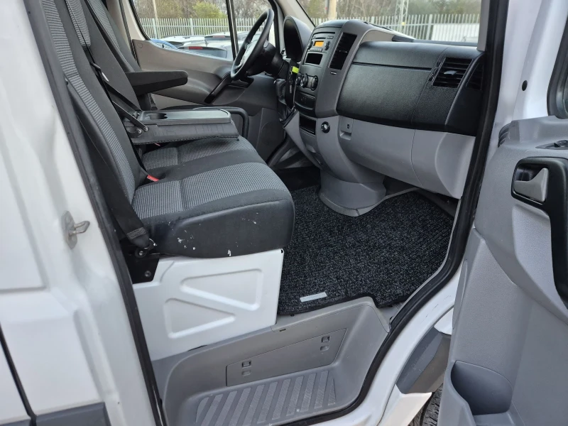 Mercedes-Benz Sprinter 213CDI 164000!!! AUTOMAT!!!, снимка 8 - Бусове и автобуси - 52643572