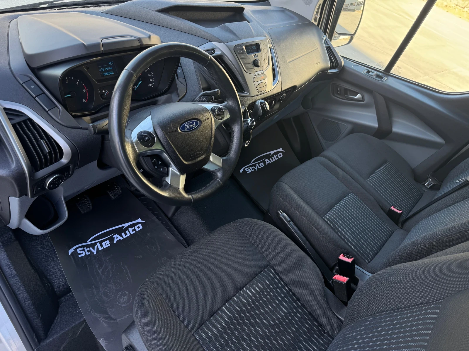 Ford Transit Custom 2.2Tdci Long Base, 9 �����/��������� | Mobile.bg � ����������� 8