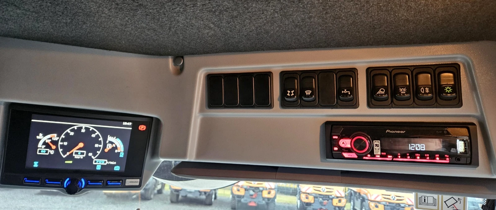 Johnston Compact 2-����-����������� | Mobile.bg � ����������� 8