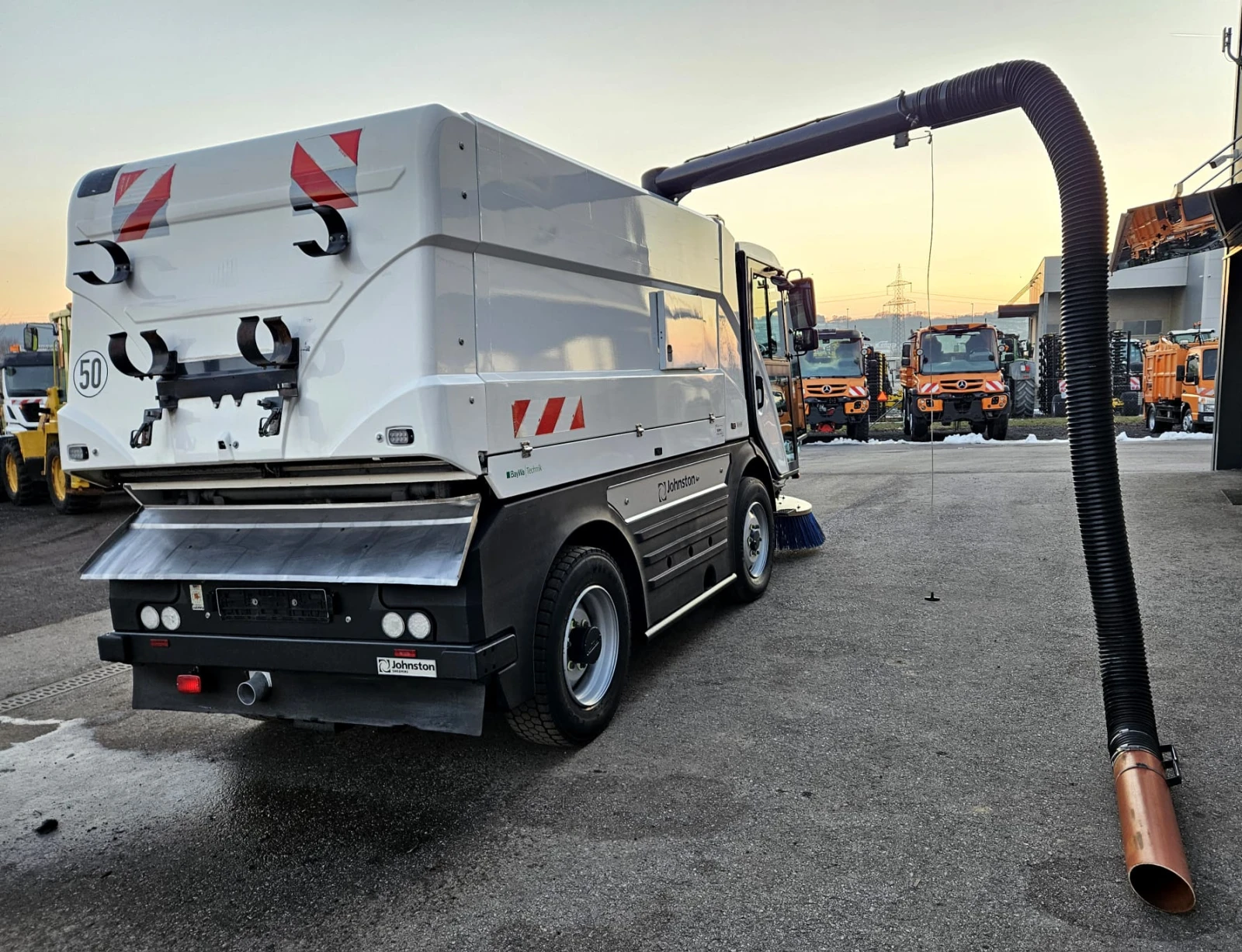 Johnston Compact 2-����-����������� | Mobile.bg � ����������� 16