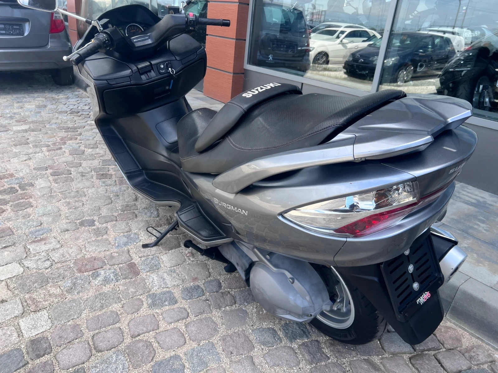 Suzuki Burgman 400i, снимка 4 - Мотоциклети и мототехника - 54639382