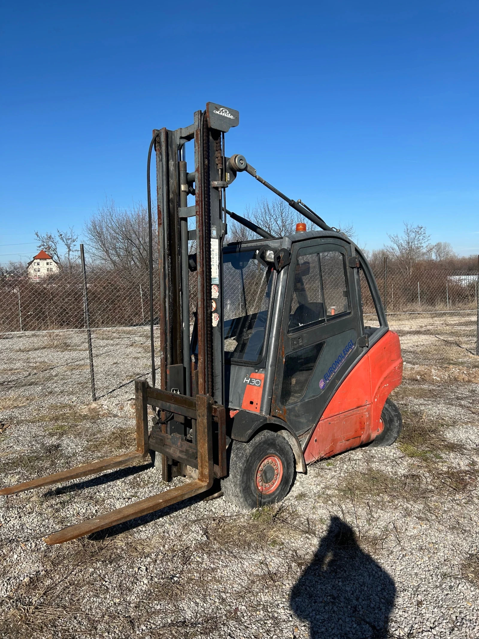 Мотокар Linde H30D / Дизел / ОБСЛУЖЕН / 3 ТОНА, снимка 1