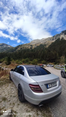 Mercedes-Benz C 220, снимка 2