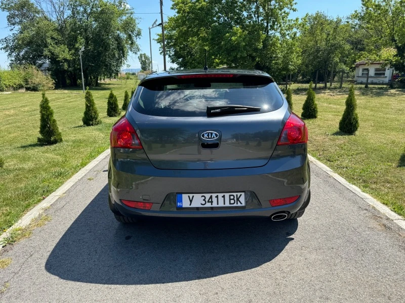 Kia Ceed PRO, снимка 7 - Автомобили и джипове - 47074682