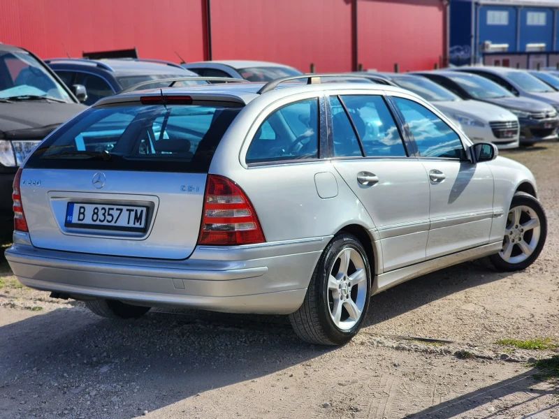 Mercedes-Benz C 220 CDI Avantgarde, снимка 3 - Автомобили и джипове - 47642622