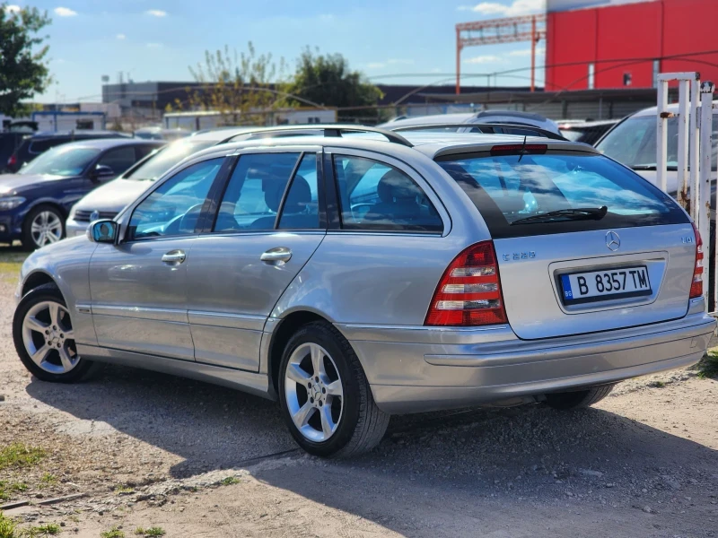 Mercedes-Benz C 220 CDI Avantgarde, снимка 4 - Автомобили и джипове - 47642622