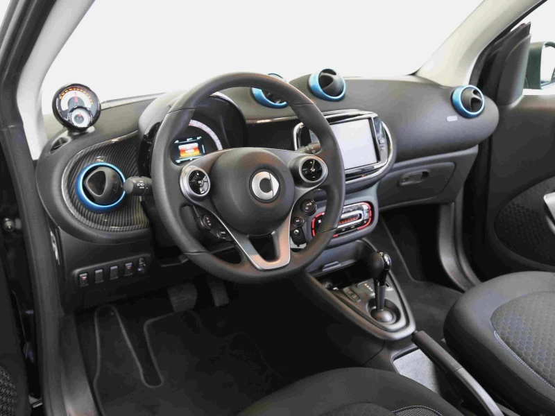 Smart Fortwo EQ = Exclusive= Plus Package Гаранция, снимка 9 - Автомобили и джипове - 48055535