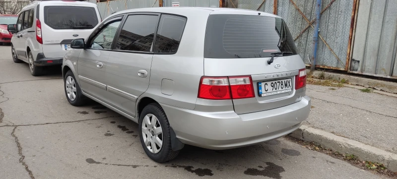 Kia Carens, снимка 3 - Автомобили и джипове - 48085140