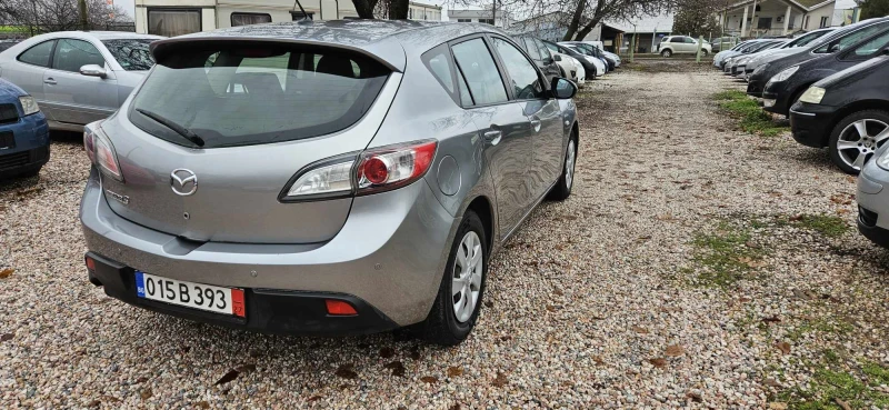 Mazda 3 1.6D, снимка 4 - Автомобили и джипове - 48213492