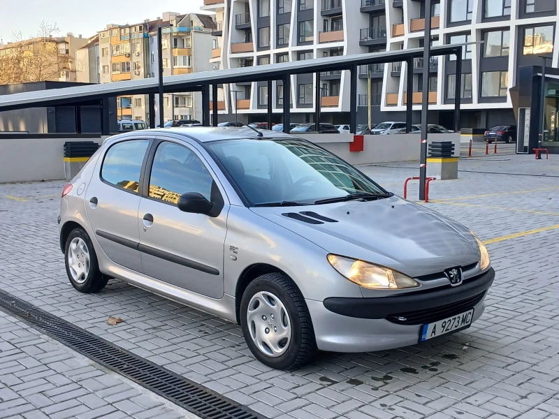 Peugeot 206 1.4i, снимка 6 - Автомобили и джипове - 48435043