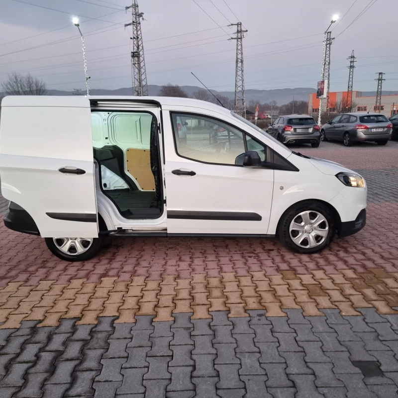 Ford Courier 1.5 , снимка 7 - Автомобили и джипове - 48500125