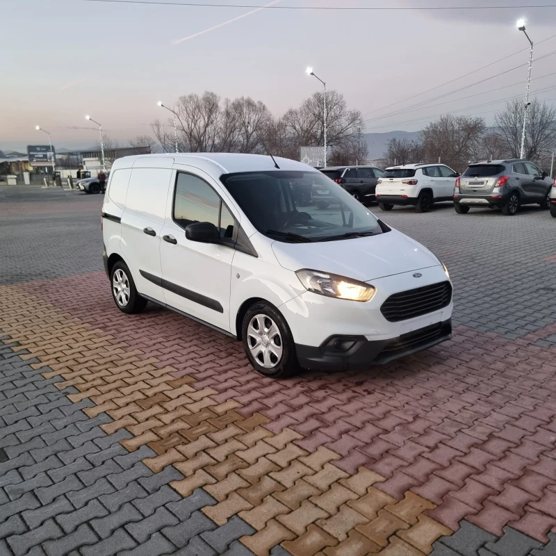 Ford Courier 1.5 , снимка 8 - Автомобили и джипове - 48500125