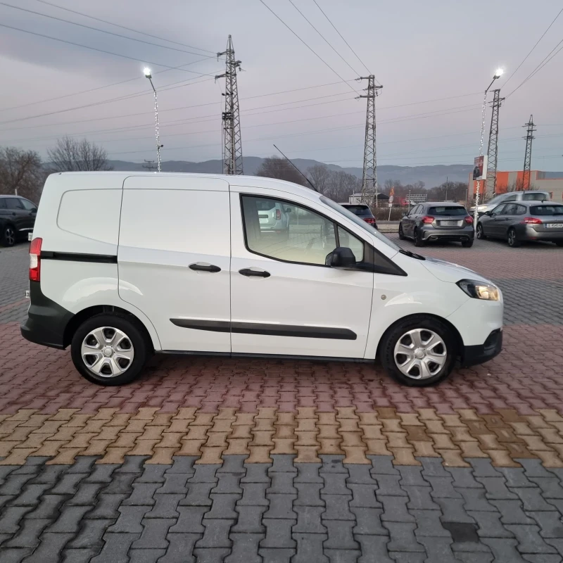 Ford Courier 1.5 , снимка 6 - Автомобили и джипове - 48500125