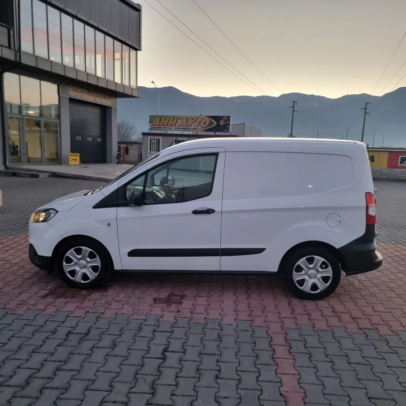 Ford Courier 1.5 , снимка 2 - Автомобили и джипове - 48500125