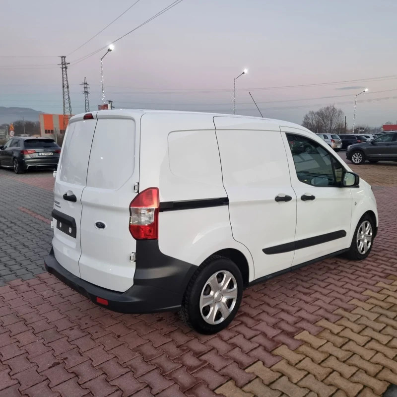 Ford Courier 1.5 , снимка 5 - Автомобили и джипове - 48500125