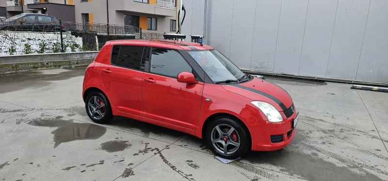 Suzuki Swift 1.3i 92k.c., снимка 3 - Автомобили и джипове - 48661791