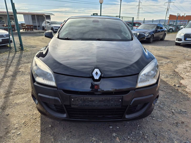 Renault Megane 1.9DCI 130кс, снимка 8 - Автомобили и джипове - 48751663