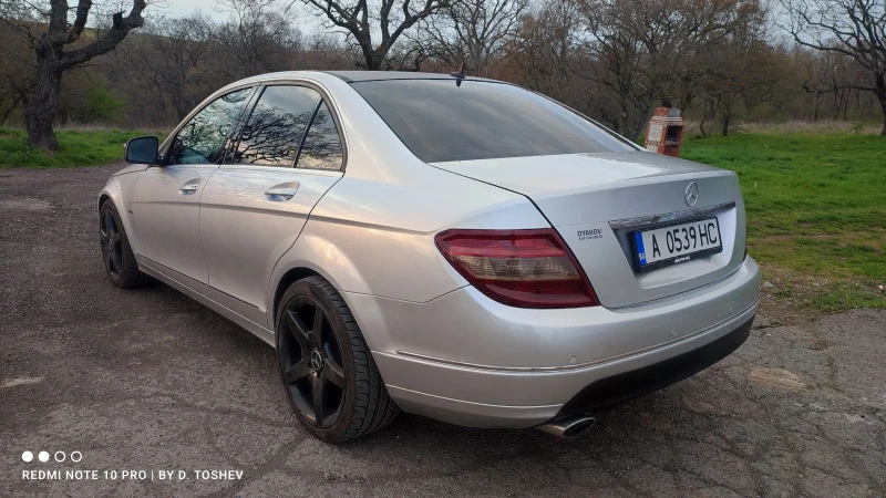 Mercedes-Benz C 220, снимка 10 - Автомобили и джипове - 49011072