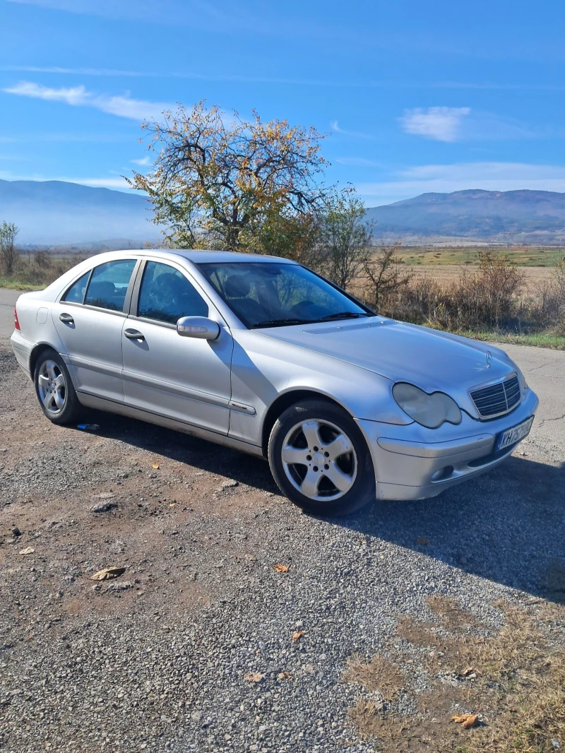 Mercedes-Benz C 200, снимка 6 - Автомобили и джипове - 52404226