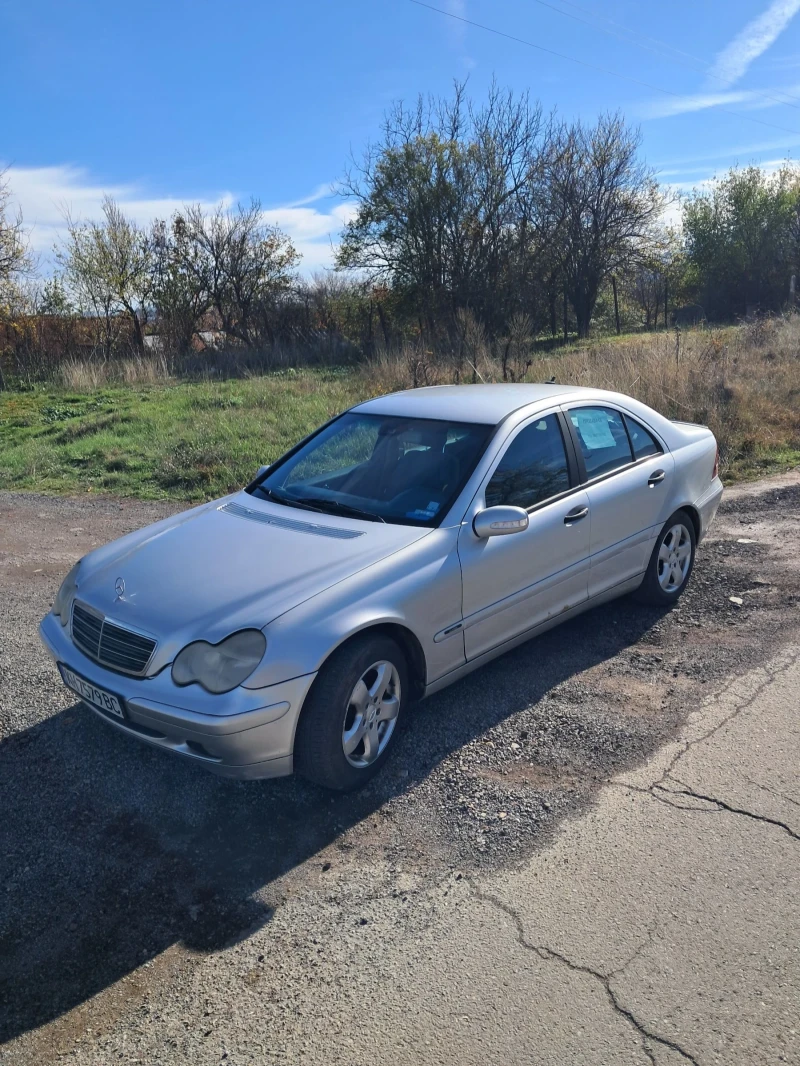 Mercedes-Benz C 200, снимка 7 - Автомобили и джипове - 52404226