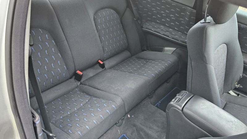 Mercedes-Benz C 220 Автоматик Нов внос, снимка 9 - Автомобили и джипове - 52578969