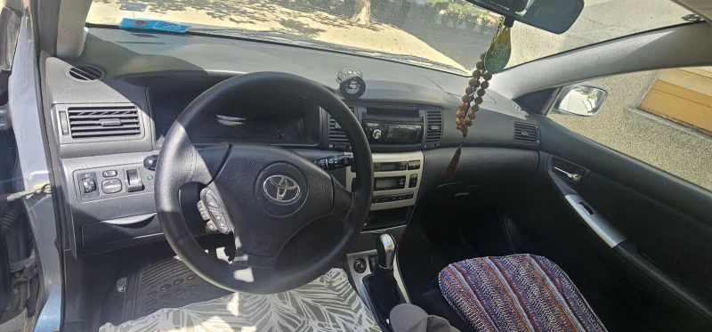 Toyota Corolla, снимка 4 - Автомобили и джипове - 52631381