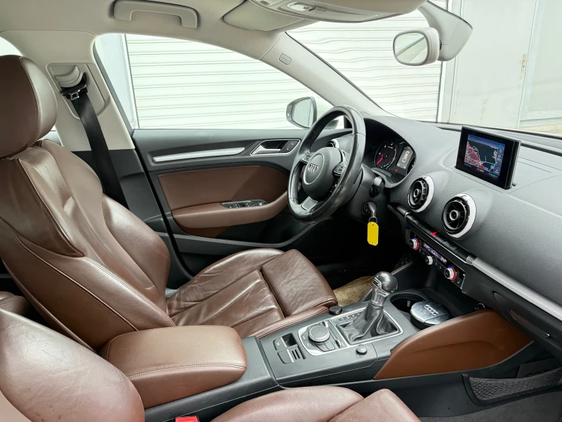 Audi A3 2.0TDI/АВТОМАТ/КОЖА/ОЧАКВАН ВНОС/ОБСЛУЖЕН/, снимка 11 - Автомобили и джипове - 53478374