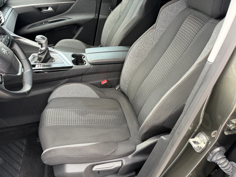 Peugeot 3008 1.5 hdi, снимка 9 - Автомобили и джипове - 53526941