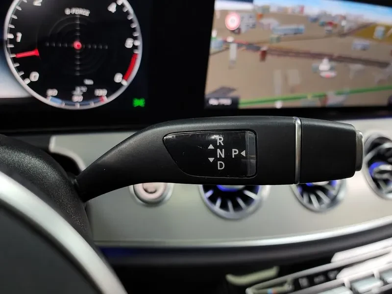 Mercedes-Benz CLS 400, снимка 9 - Автомобили и джипове - 54288688