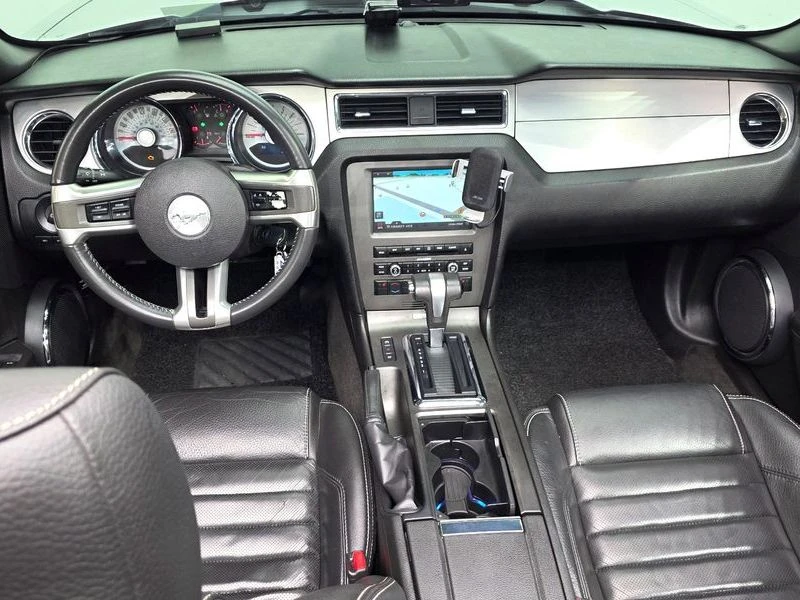 Ford Mustang 3.7 K Automatic, снимка 6 - Автомобили и джипове - 55977795