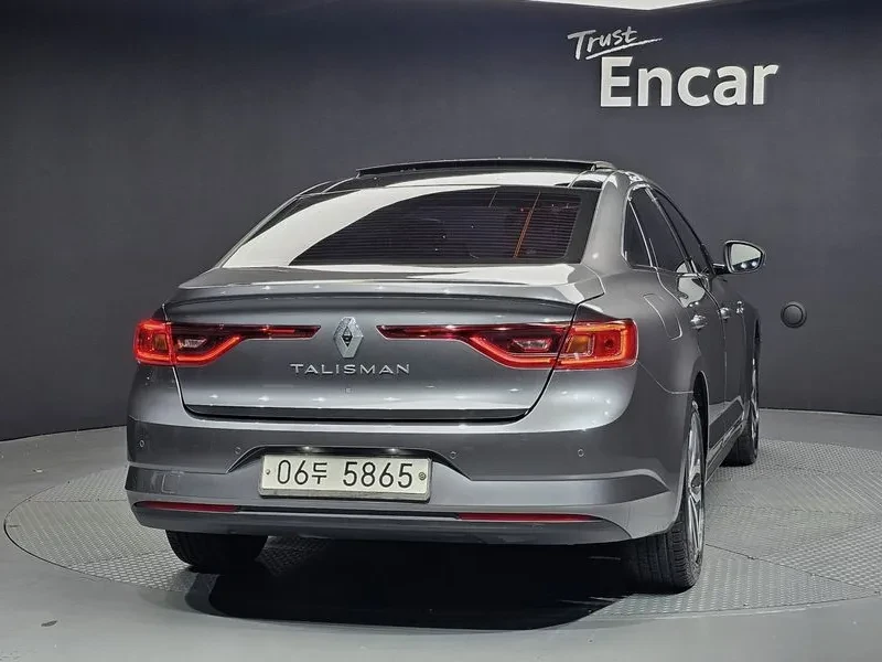 Renault Samsung SM6 2.0 Lpe Le, снимка 4 - Автомобили и джипове - 56165837