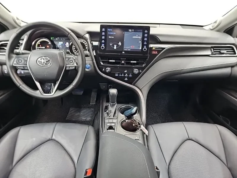 Toyota Camry 2.5 Xse Hybrid, снимка 7 - Автомобили и джипове - 56738101