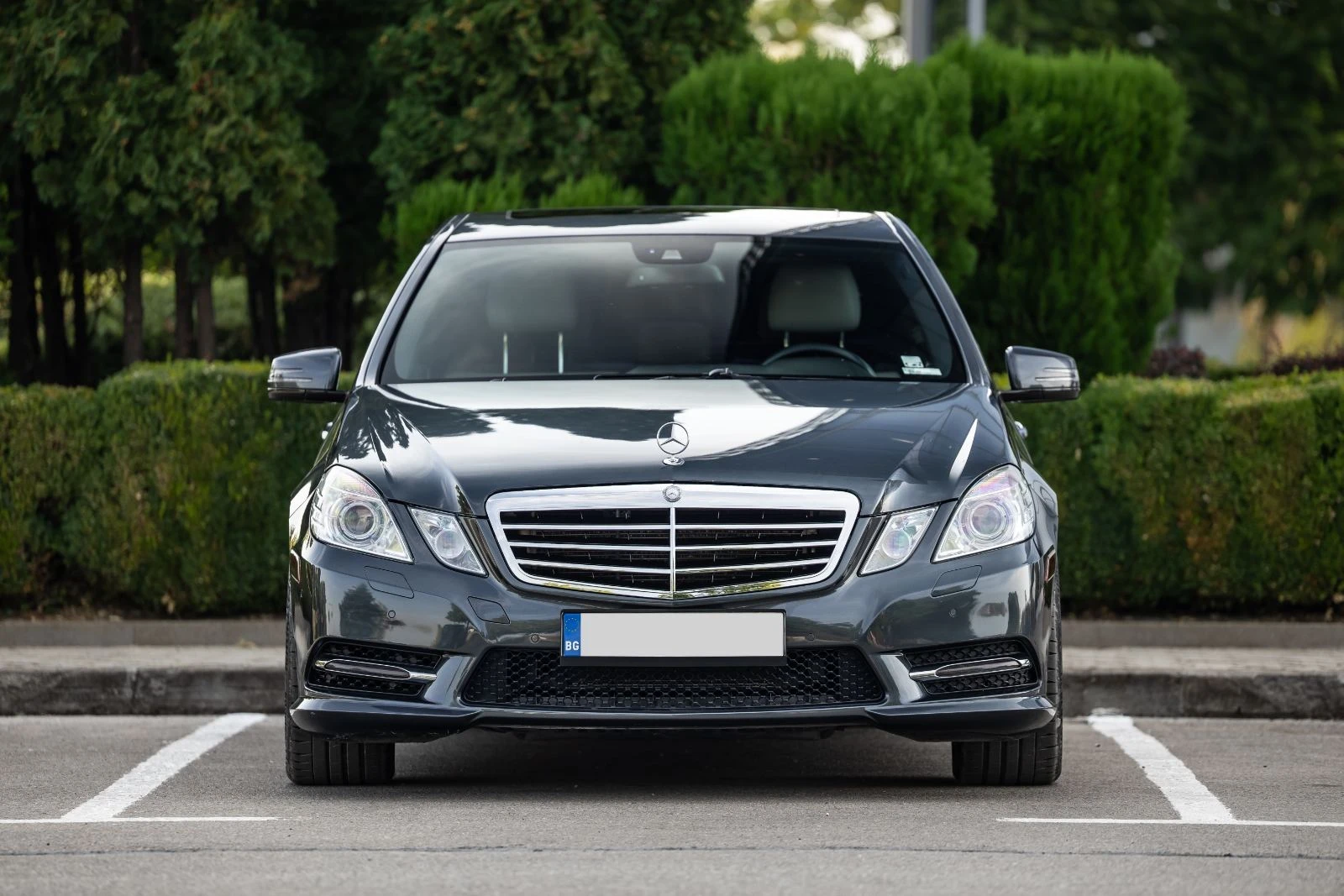 Mercedes-Benz E 500 E550 4matic, снимка 1