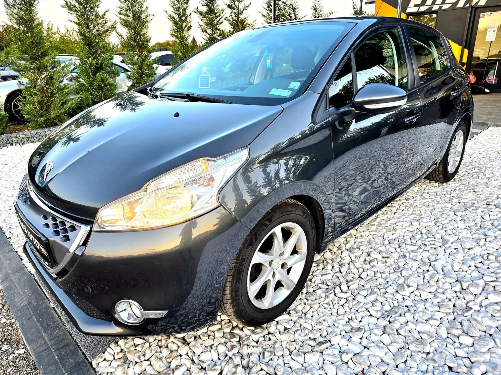 Peugeot 208 1.4 HDI АВТОМАТИК 140ХИЛ КМ TOP - [1] 