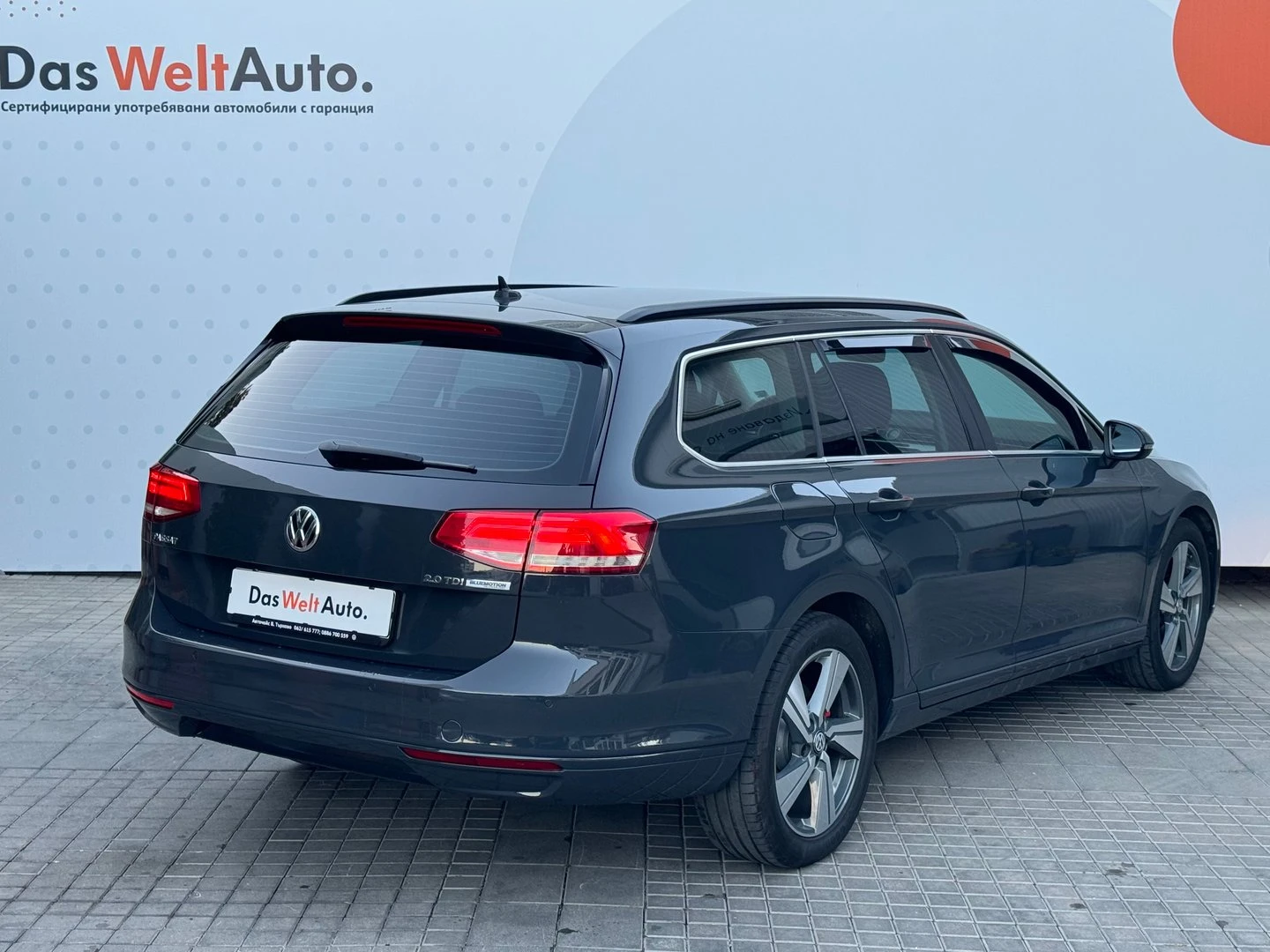 VW Passat Comfortline 2.0TDI BMT - изображение 3